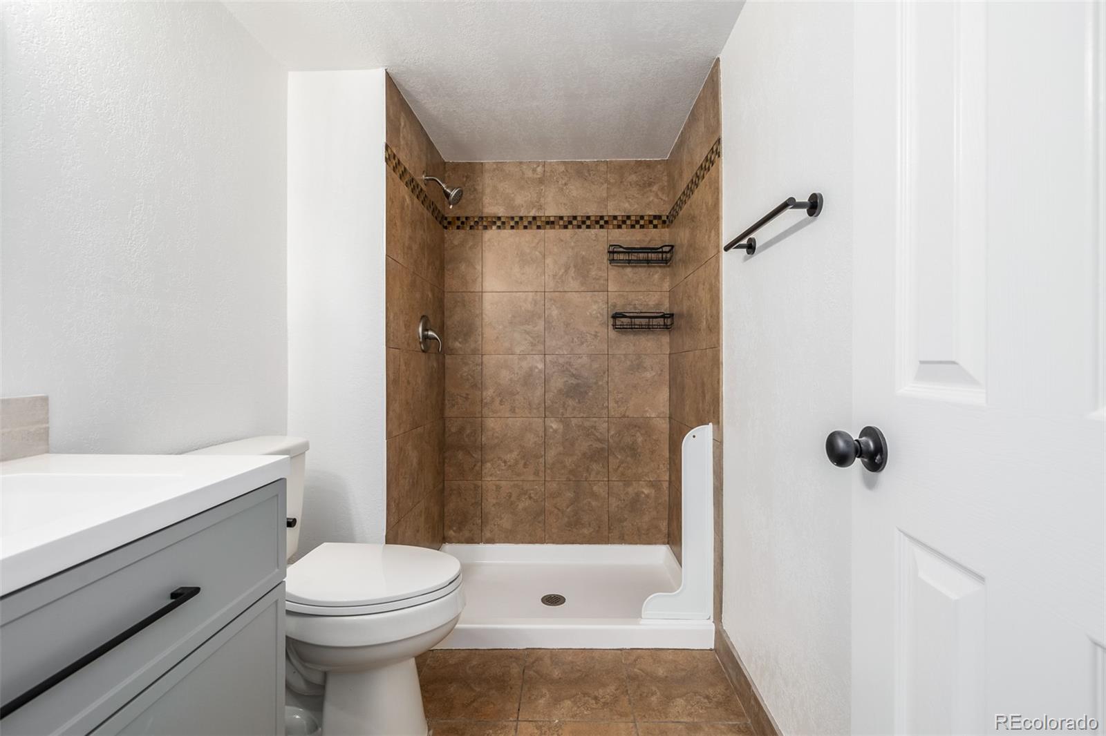 1723 Robb Street Unit: 33