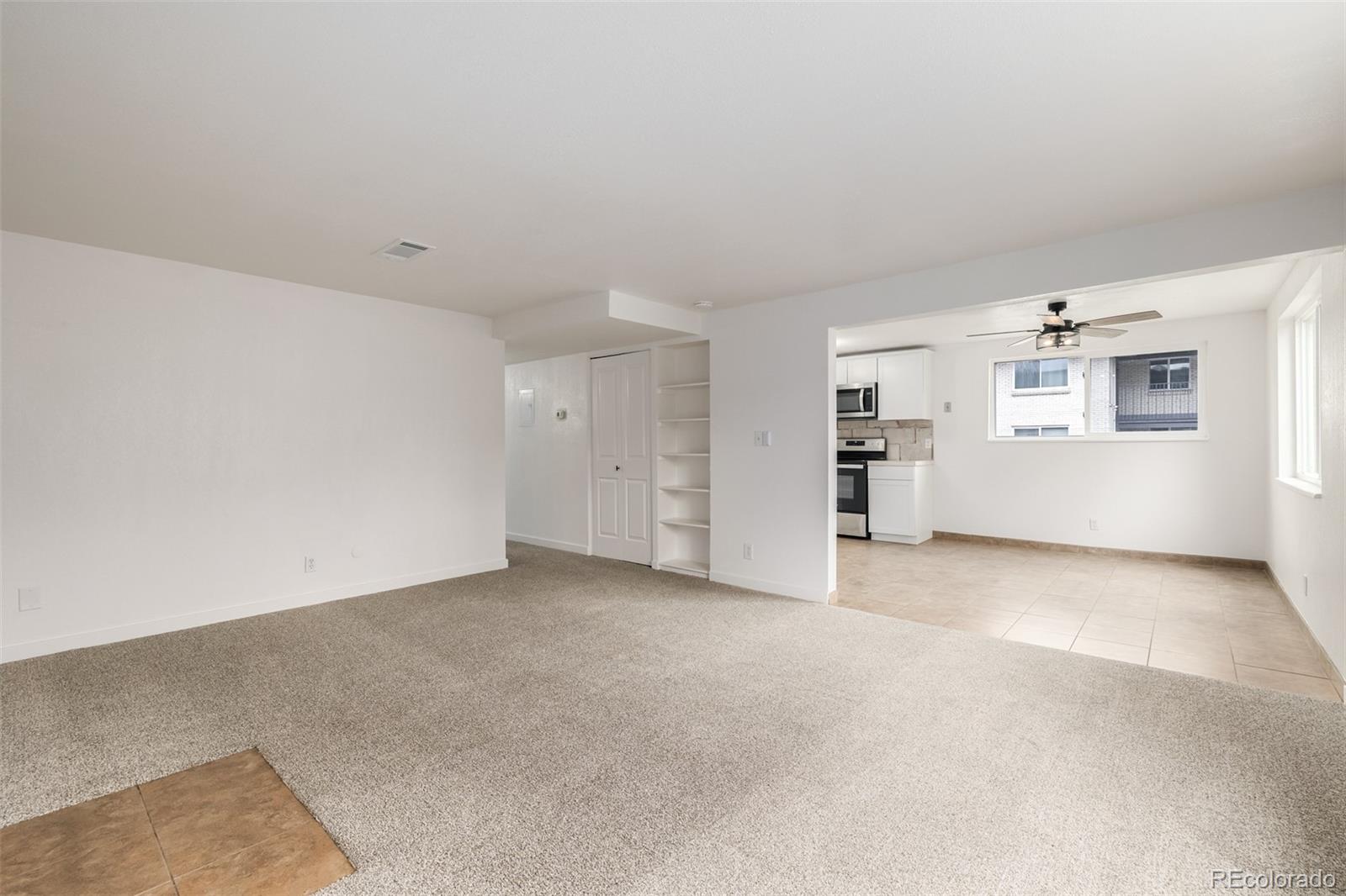 1723 Robb Street Unit: 33