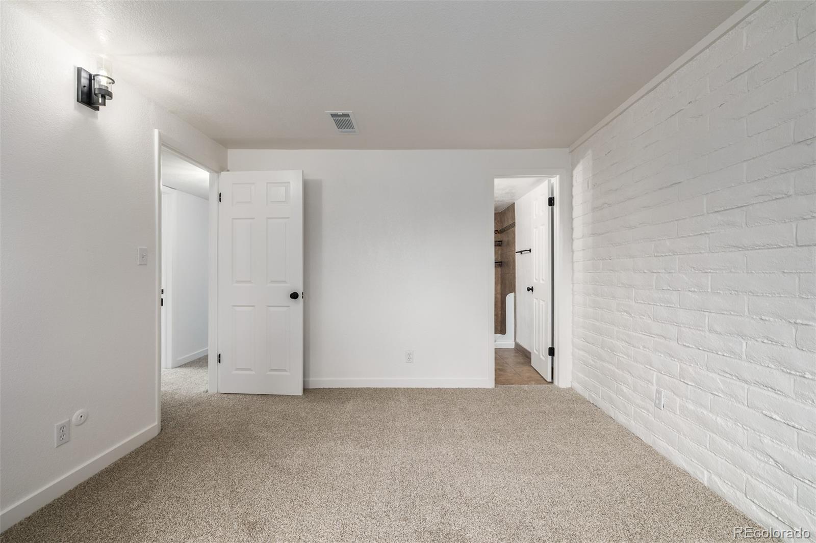 1723 Robb Street Unit: 33