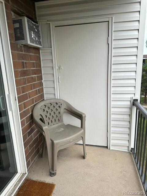 1200 Golden Circle Unit: 506