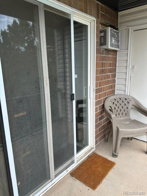 1200 Golden Circle Unit: 506