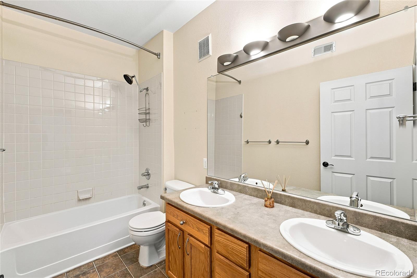 8481 W Union Avenue Unit: 2-201