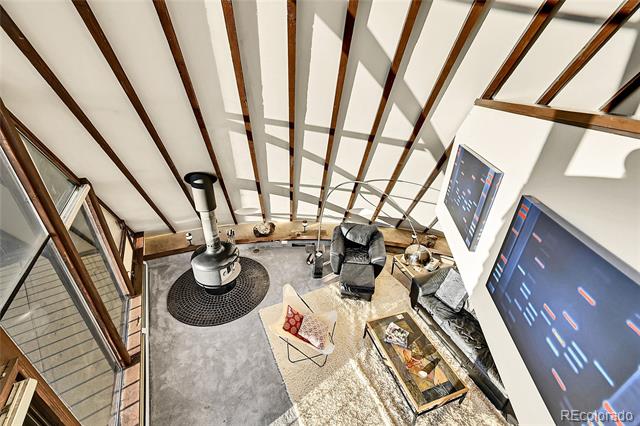 560 Lindsey Road