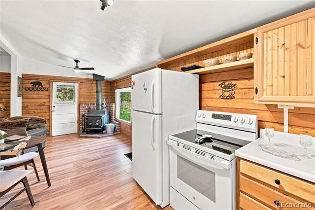 464 Long Trail Road
