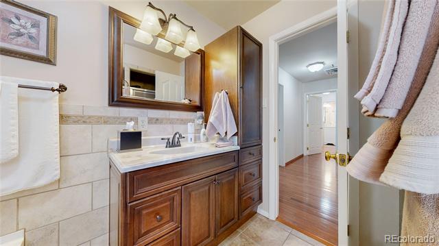 11542 W 29th Place