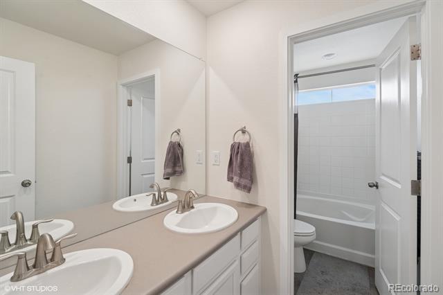 1143 Williams Loop