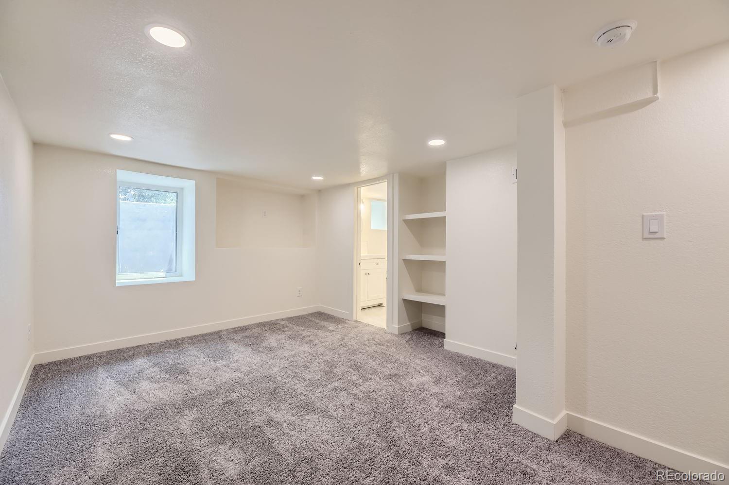 3275 S Decatur Street