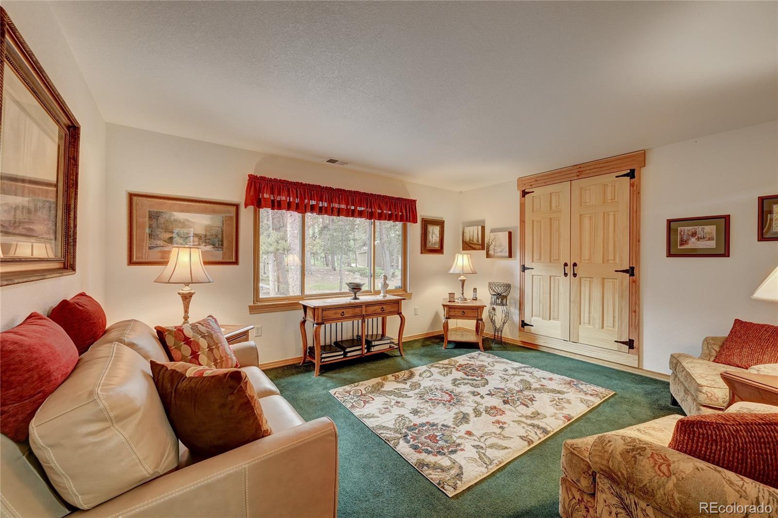 631 Lodge Pole Drive