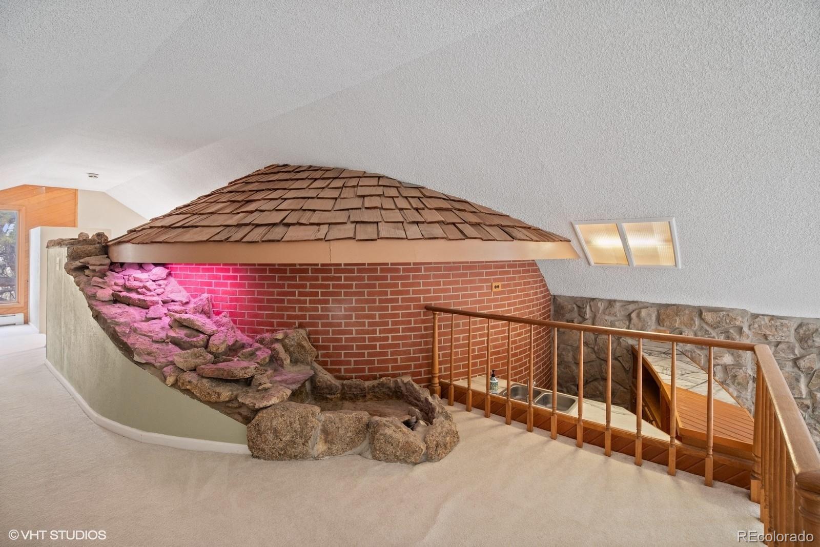 22081 Paradise Circle