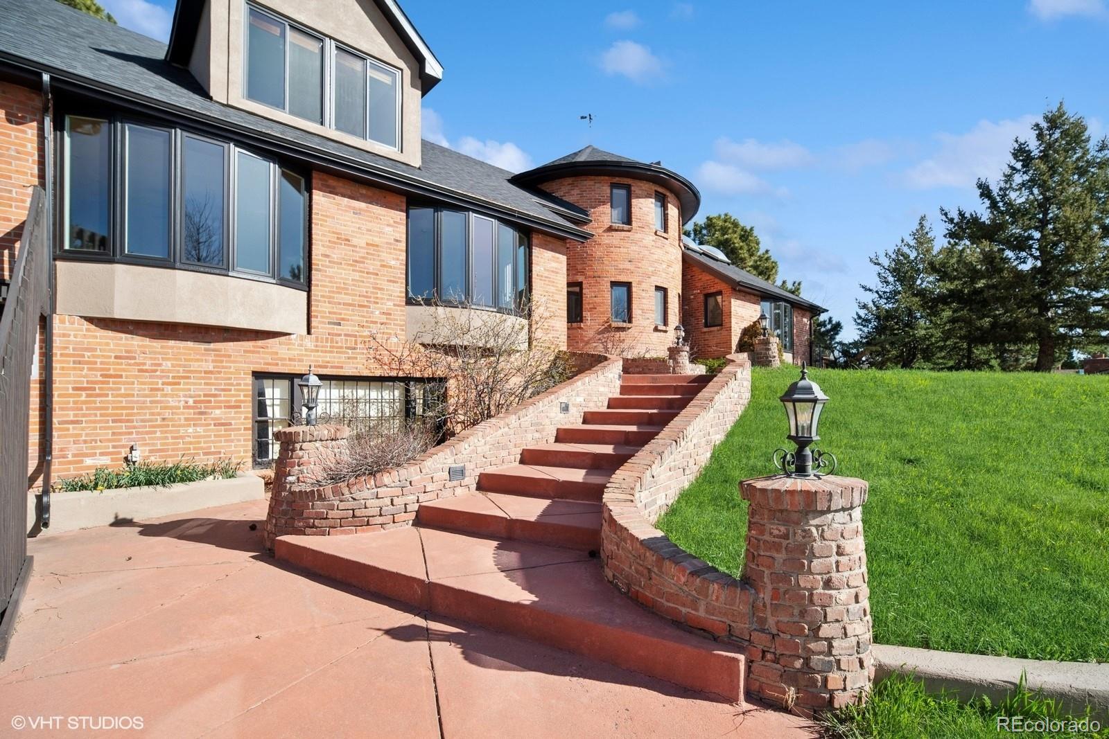 22081 Paradise Circle