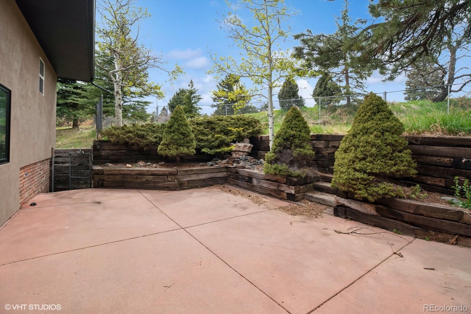 22081 Paradise Circle