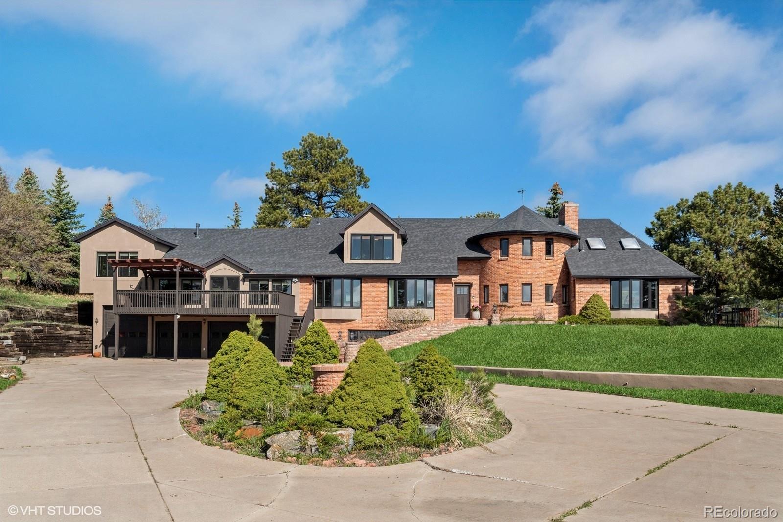 22081 Paradise Circle