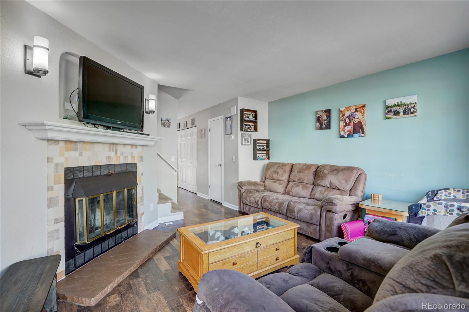 8958 W Dartmouth Place