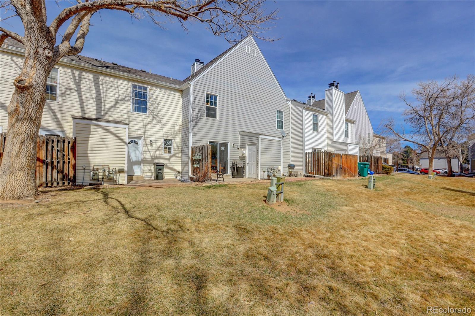 8958 W Dartmouth Place