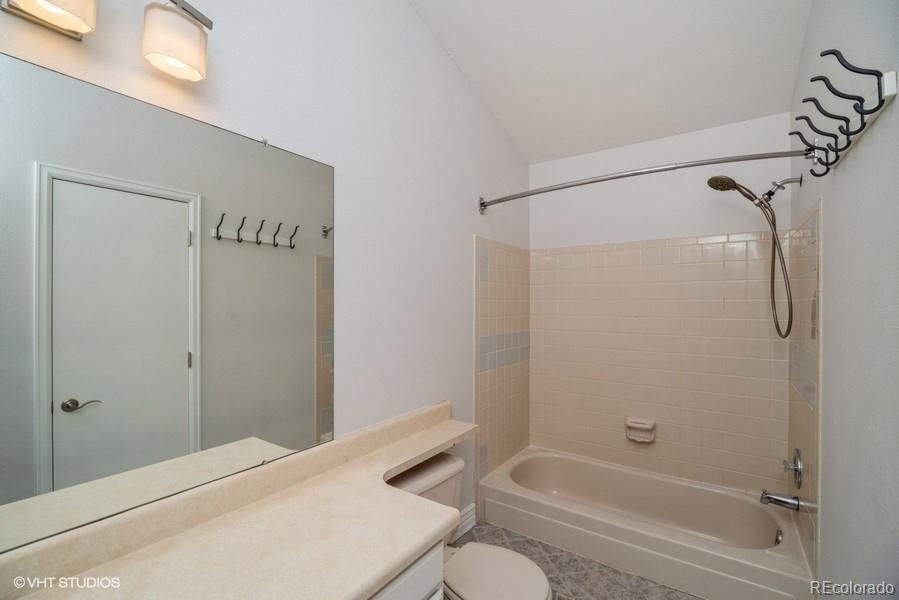 5135 W 68th Avenue Unit: 2