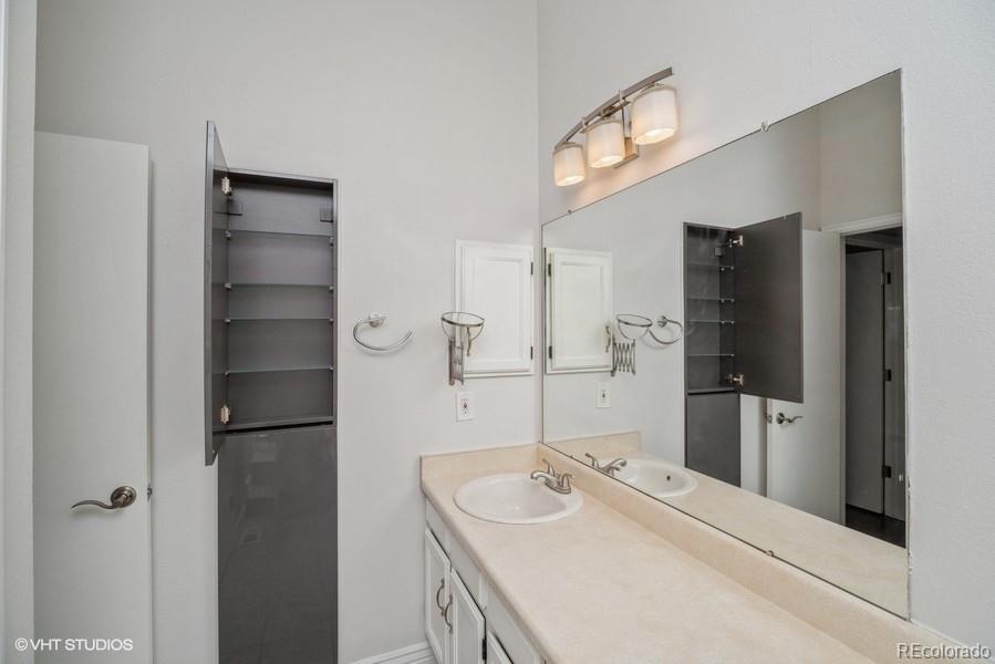 5135 W 68th Avenue Unit: 2