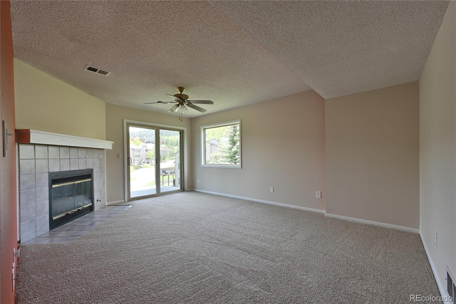 23846 Genesee Village Road