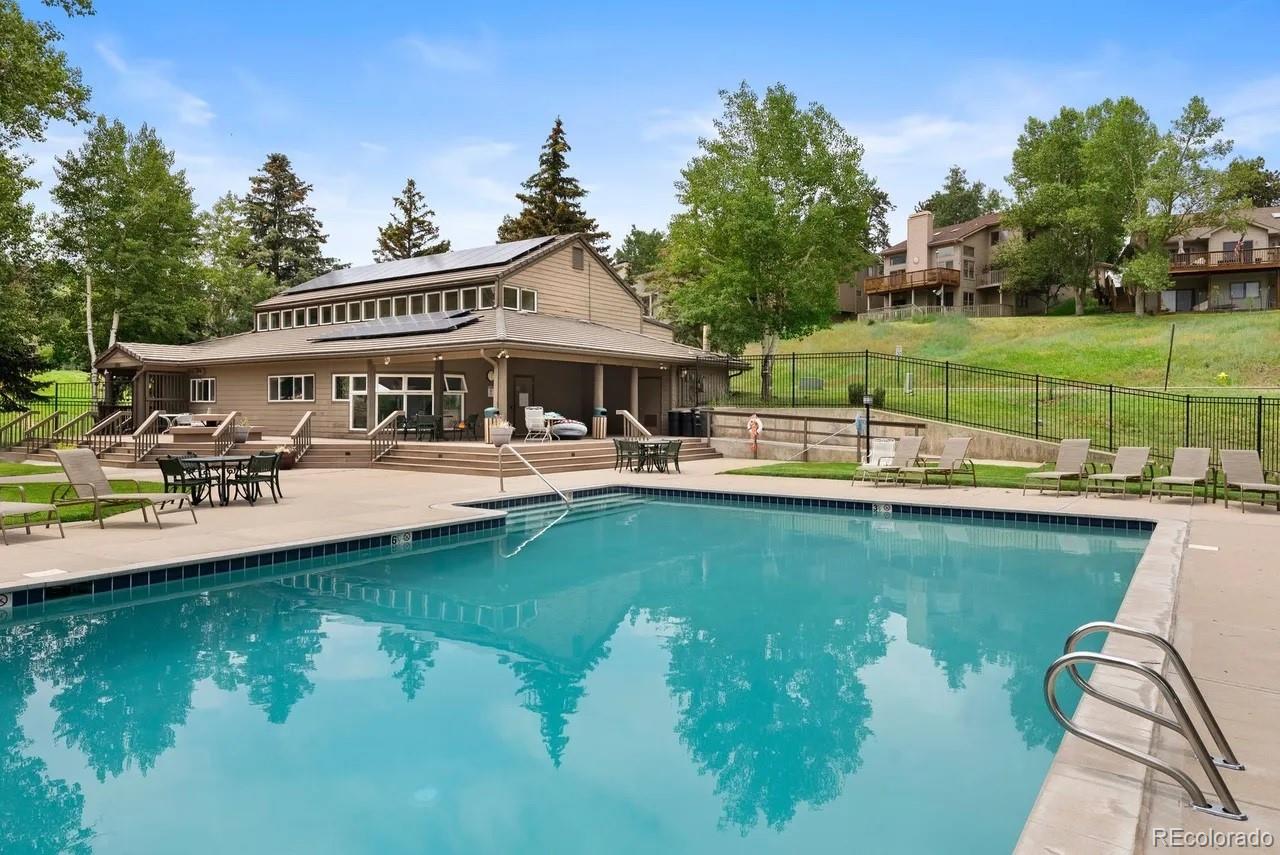 23846 Genesee Village Road
