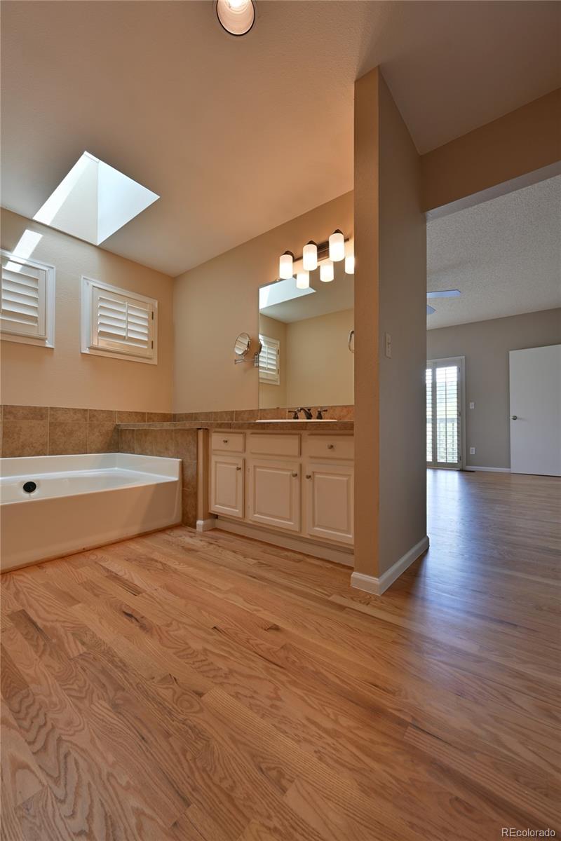 23846 Genesee Village Road