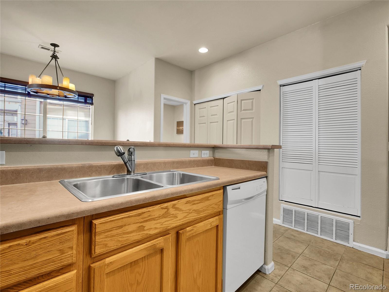 1289 Carlyle Park Circle