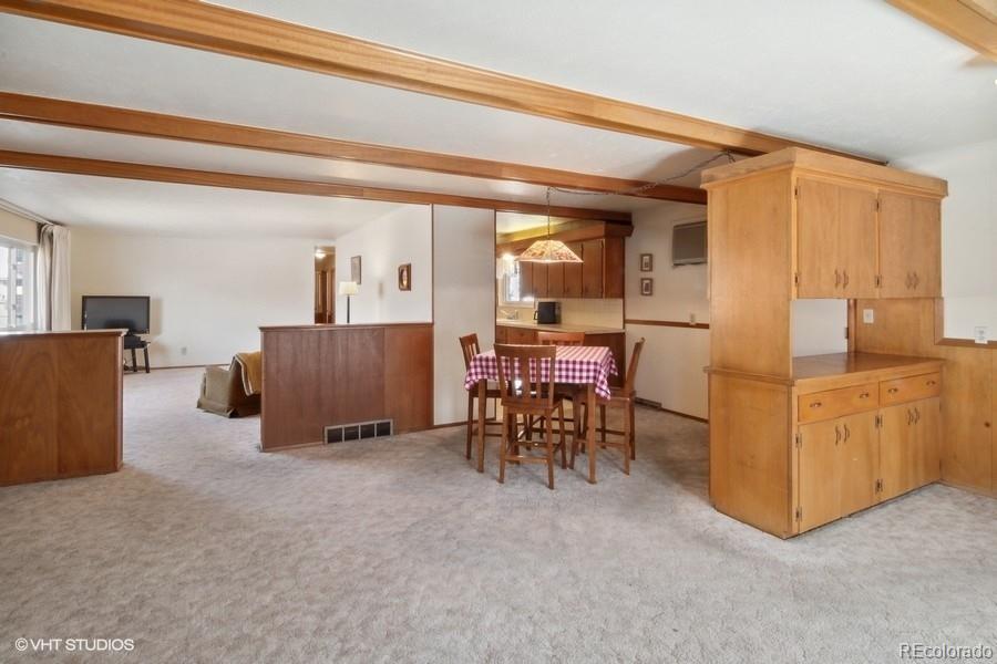 3115 Ward Court