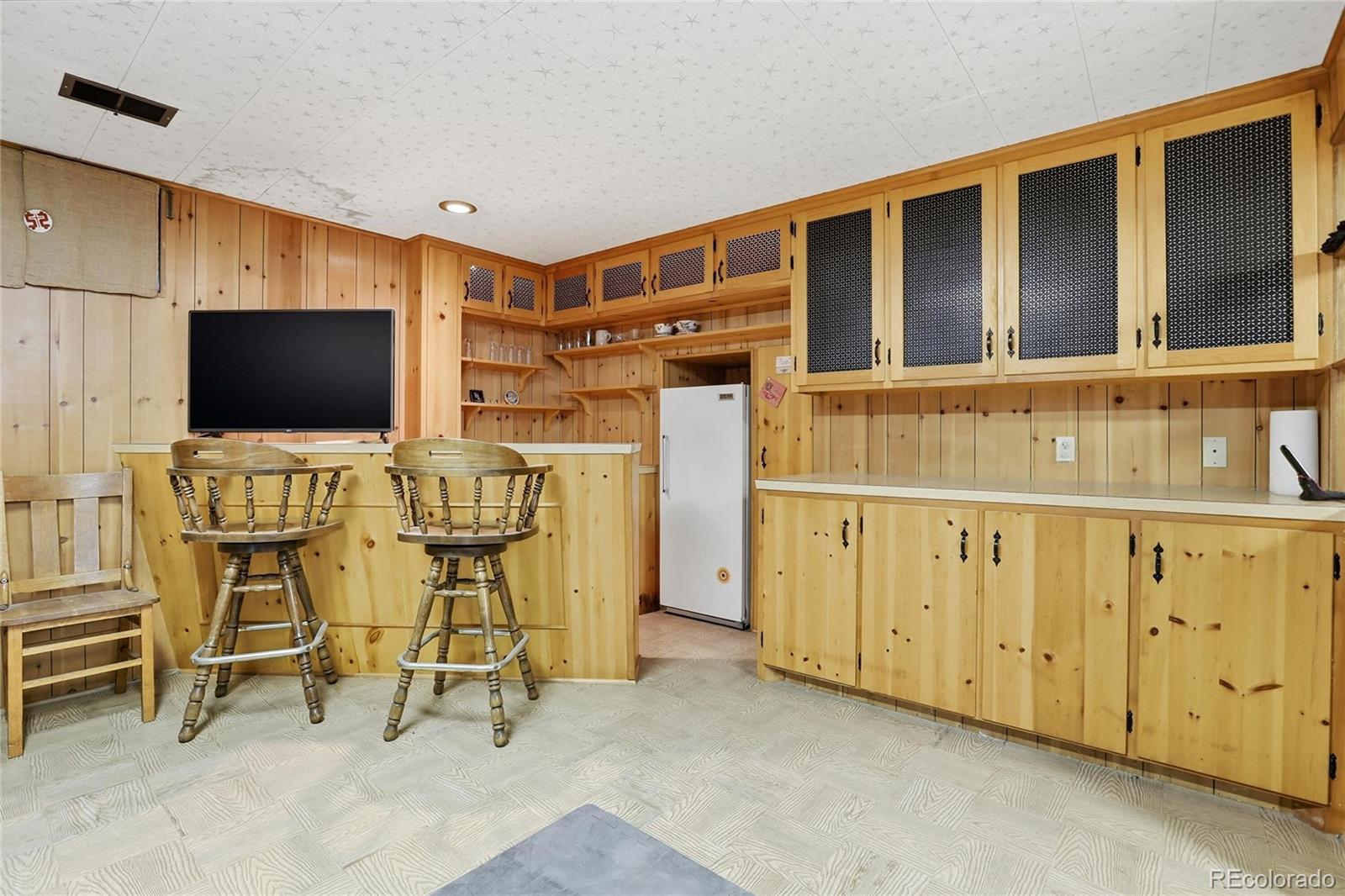 2913 W Tanforan Drive