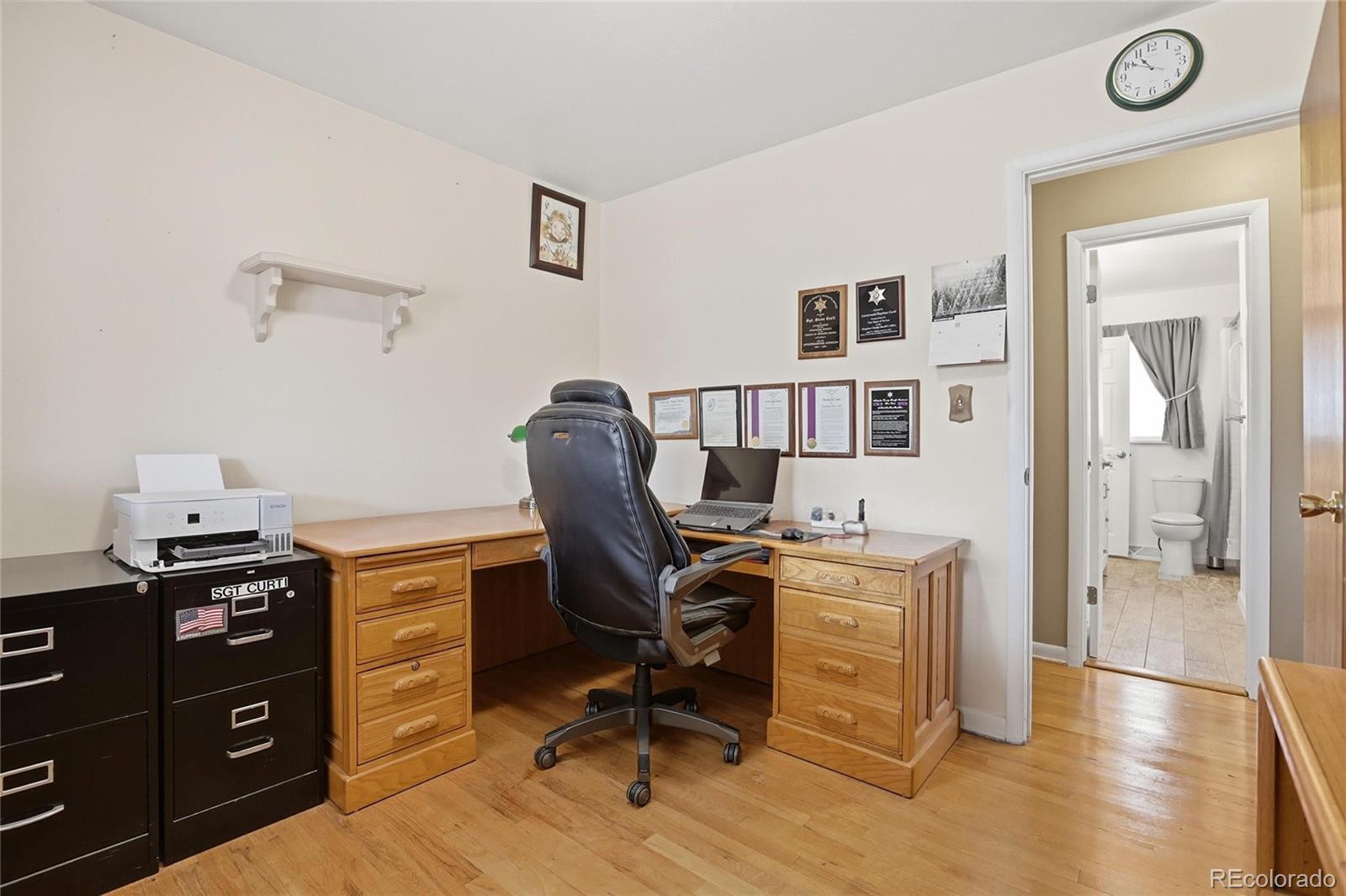 2913 W Tanforan Drive