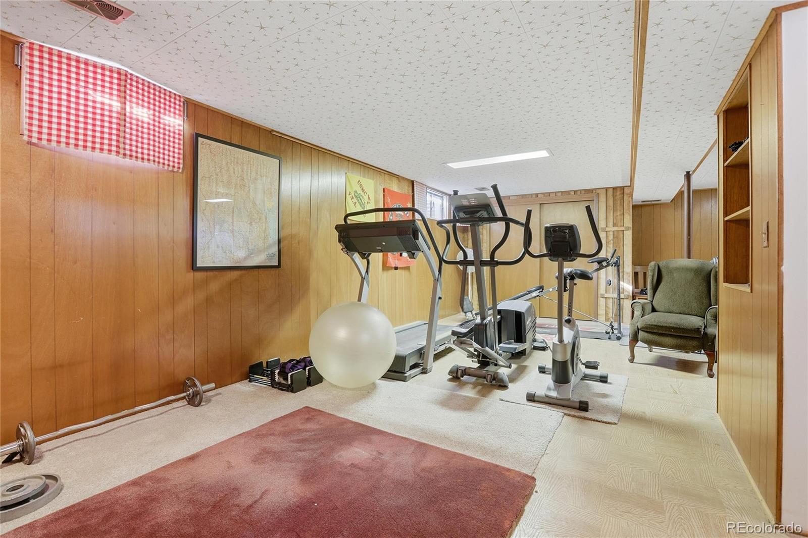 2913 W Tanforan Drive