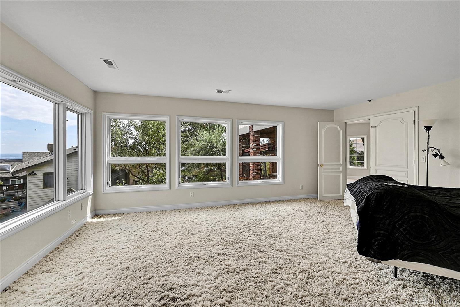 13794 W Kentucky Drive