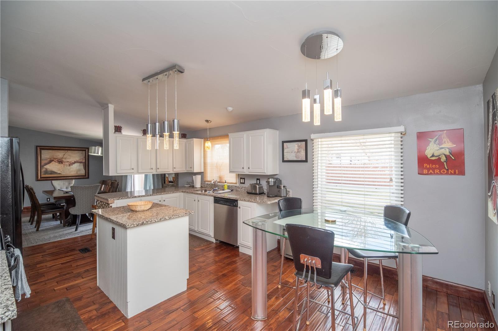 1571 Sheridan Boulevard