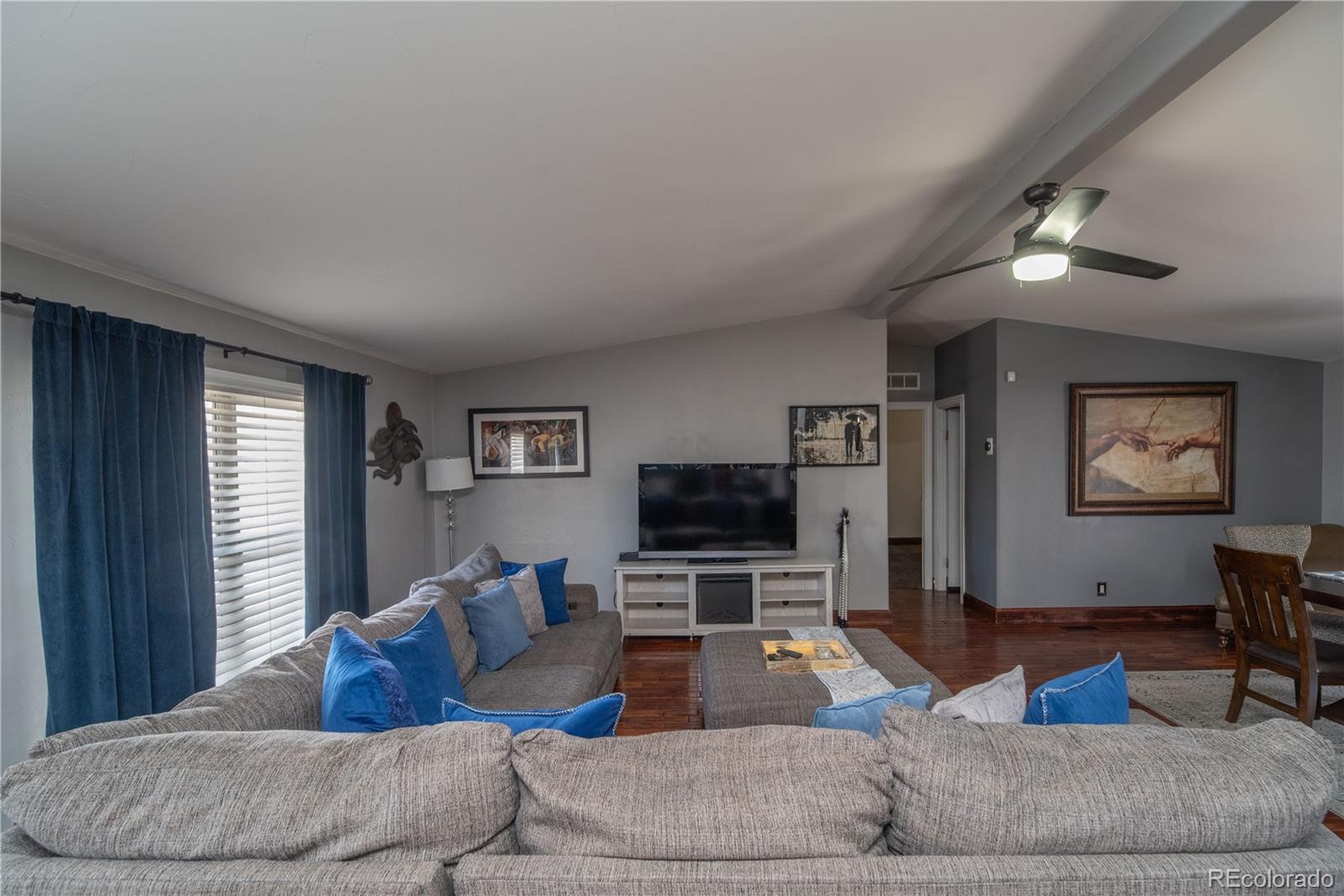 1571 Sheridan Boulevard