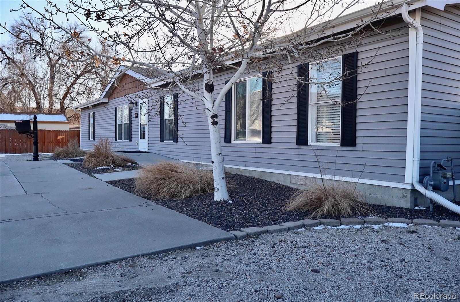 1571 Sheridan Boulevard