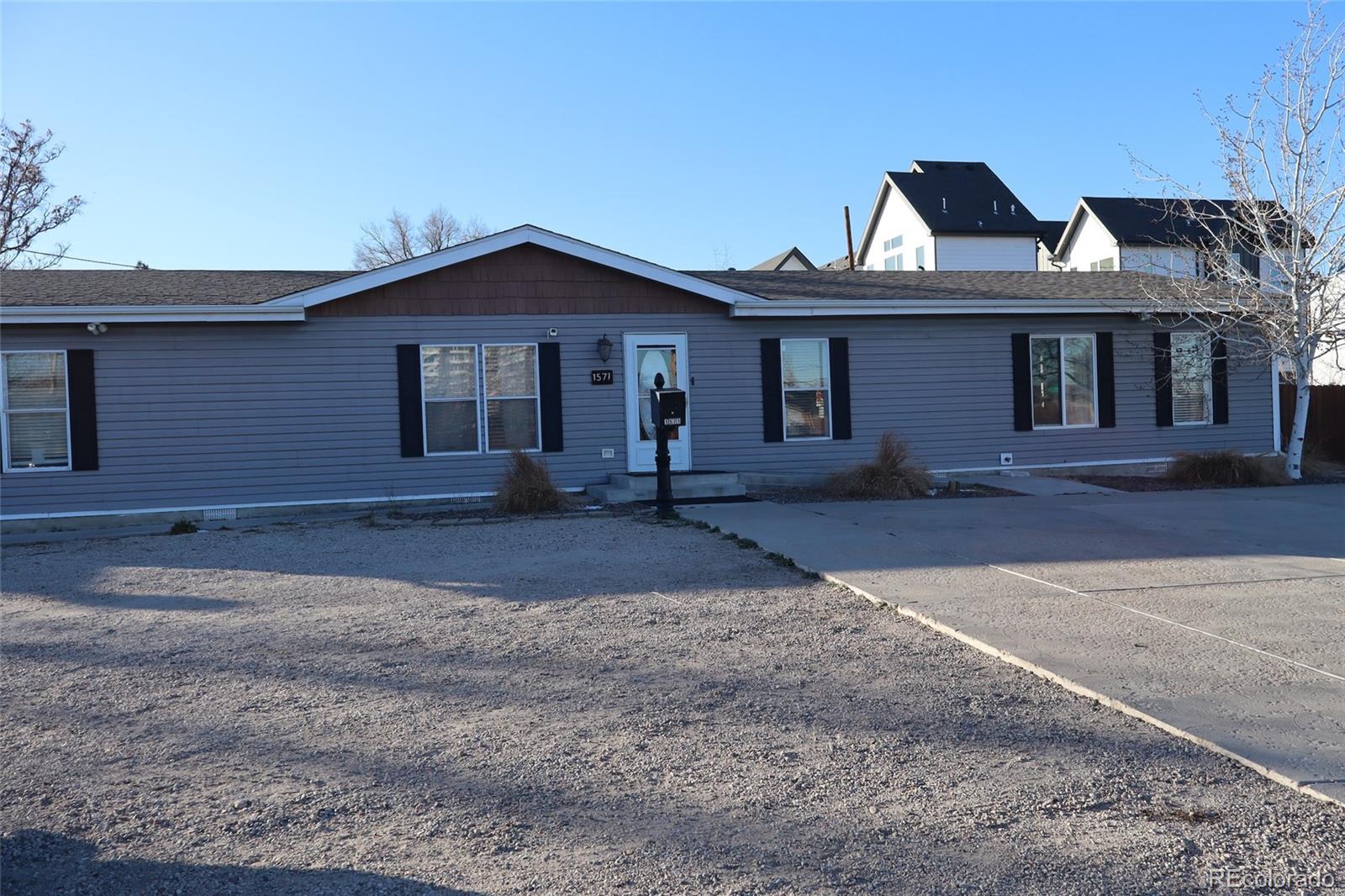 1571 Sheridan Boulevard