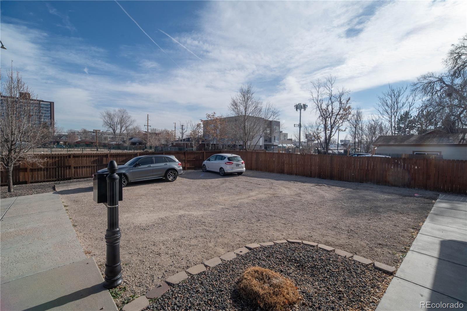 1571 Sheridan Boulevard