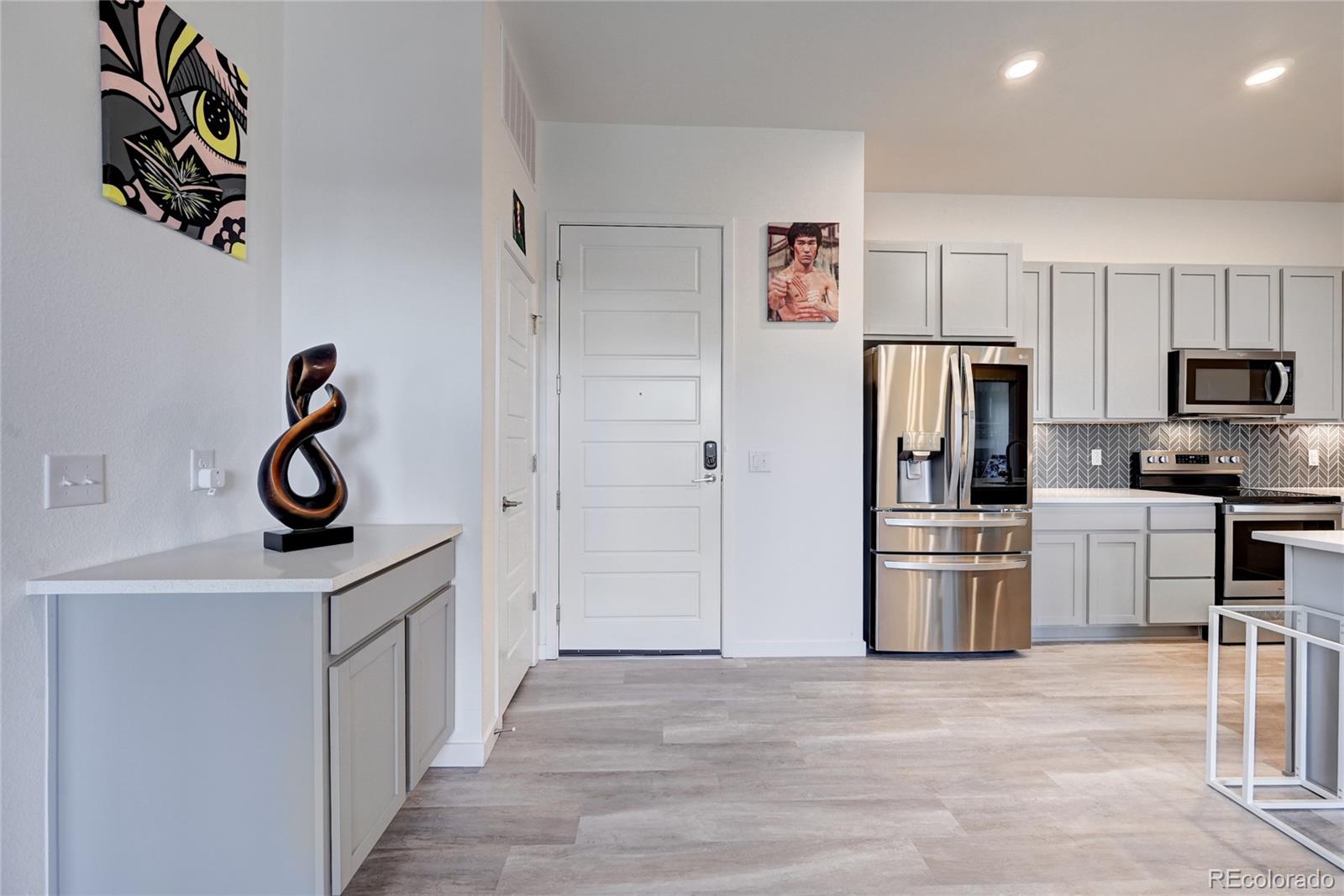 9287 Twenty Mile Road Unit: 405