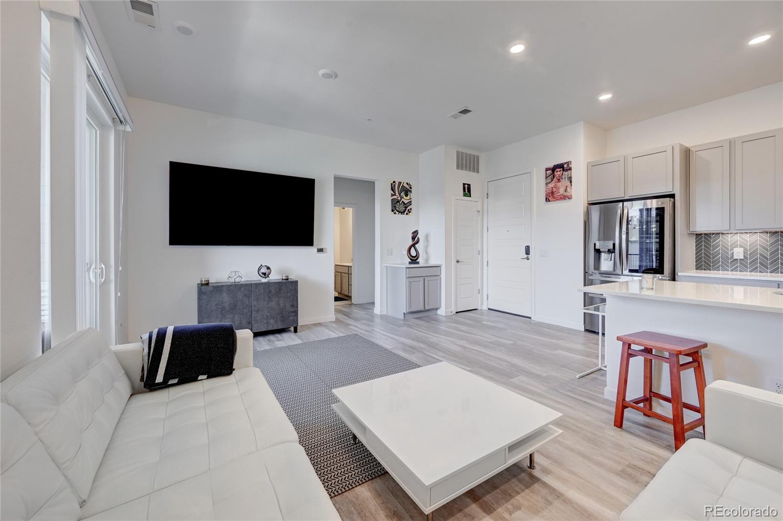 9287 Twenty Mile Road Unit: 405