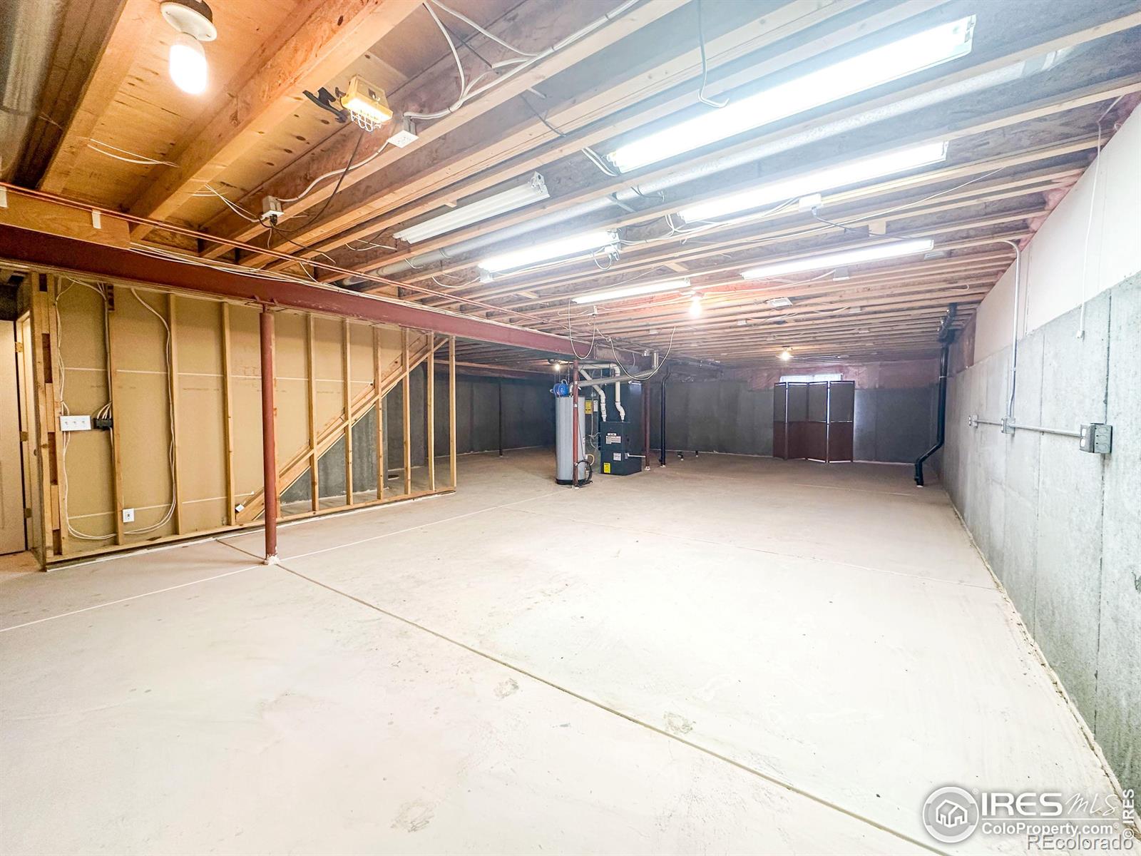 903 N 6th Street