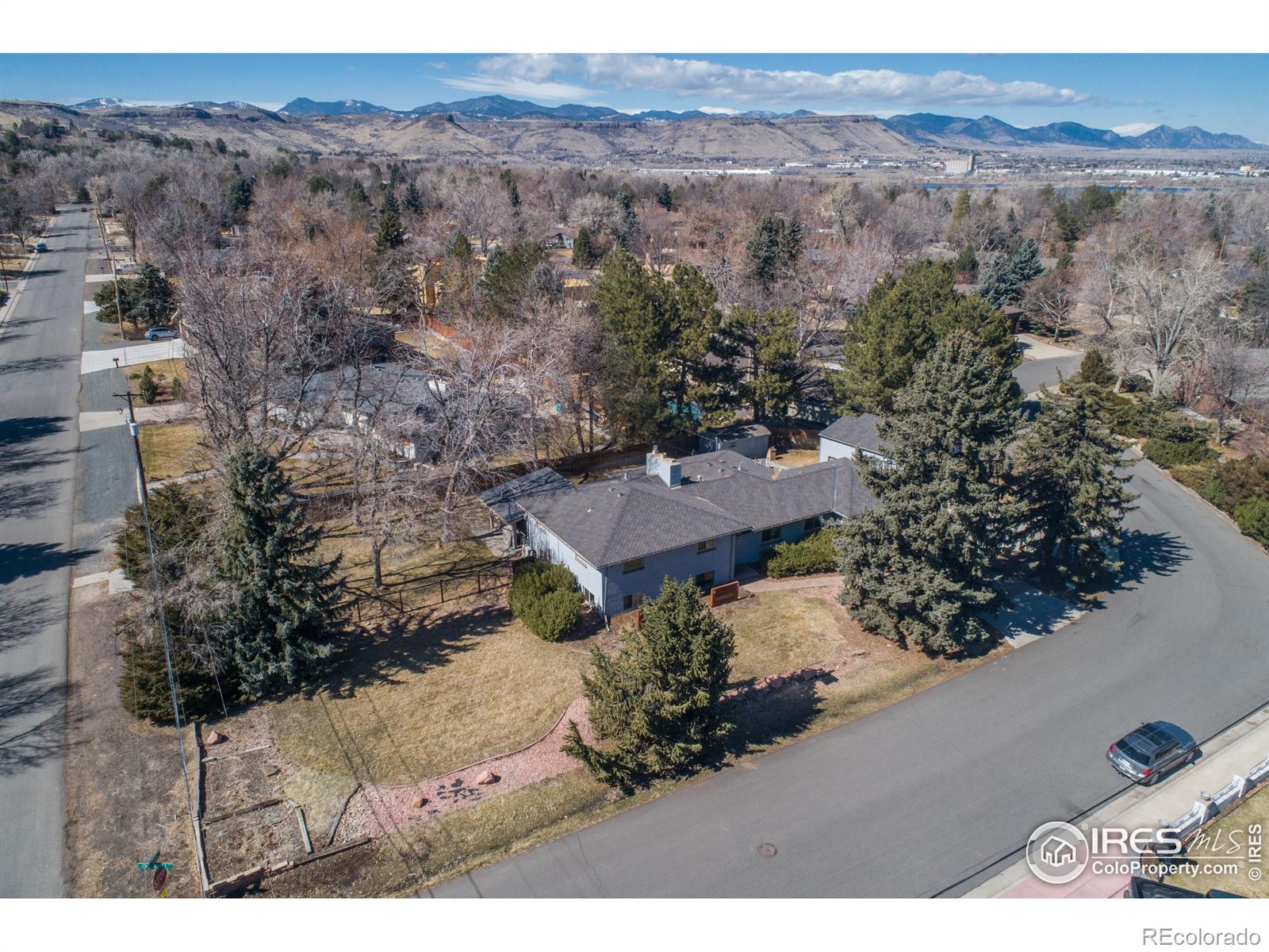 2605 Crabapple Court
