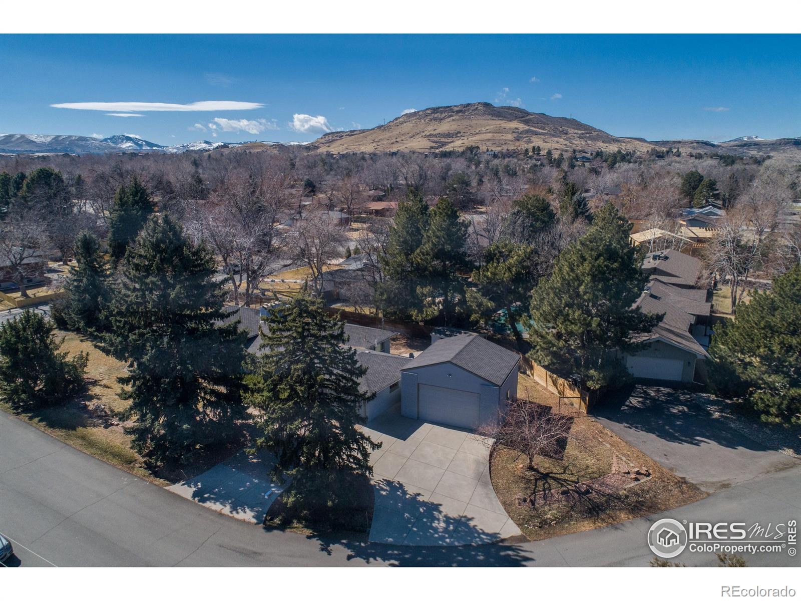 2605 Crabapple Court
