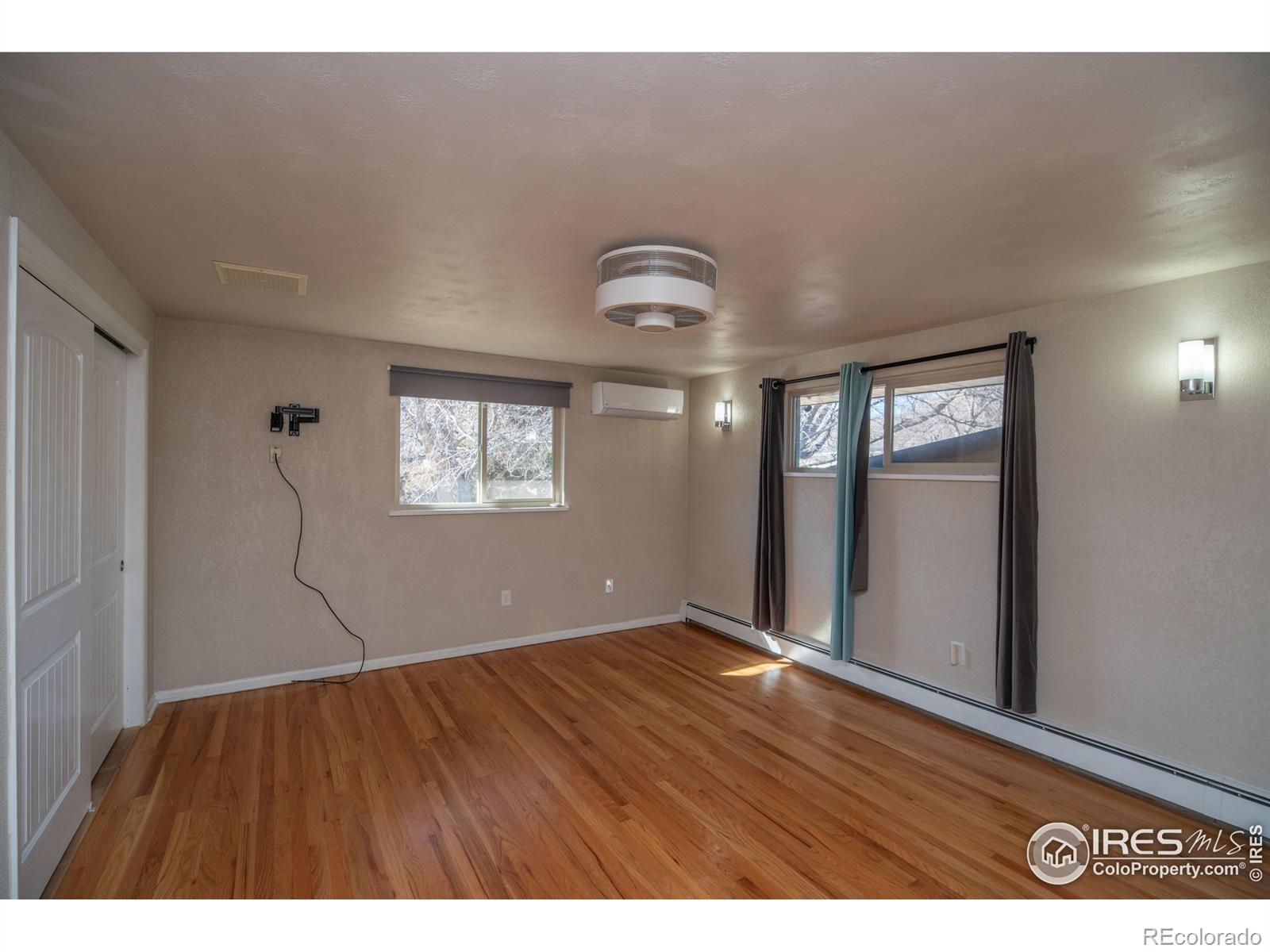 2605 Crabapple Court