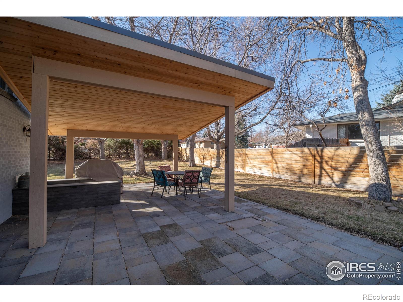 2605 Crabapple Court