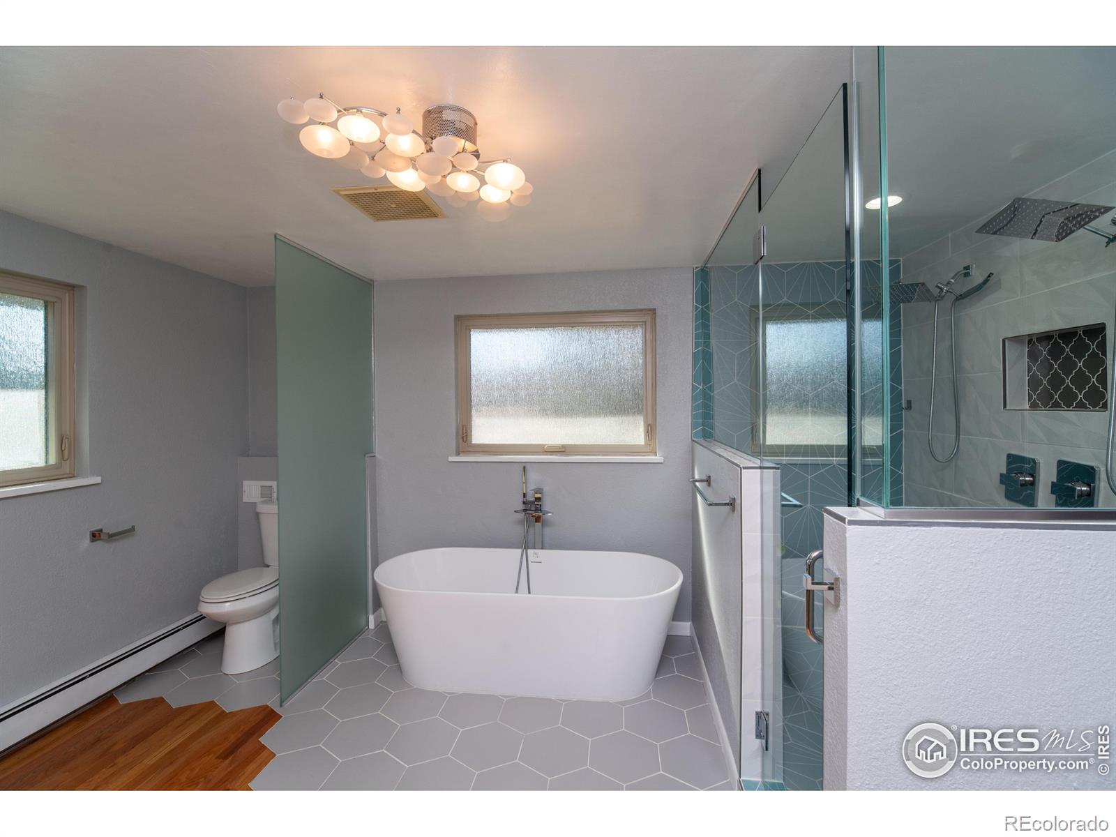2605 Crabapple Court
