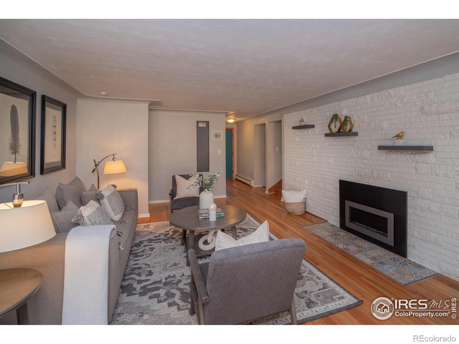 2605 Crabapple Court