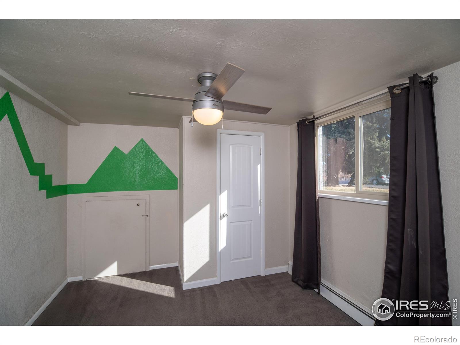 2605 Crabapple Court