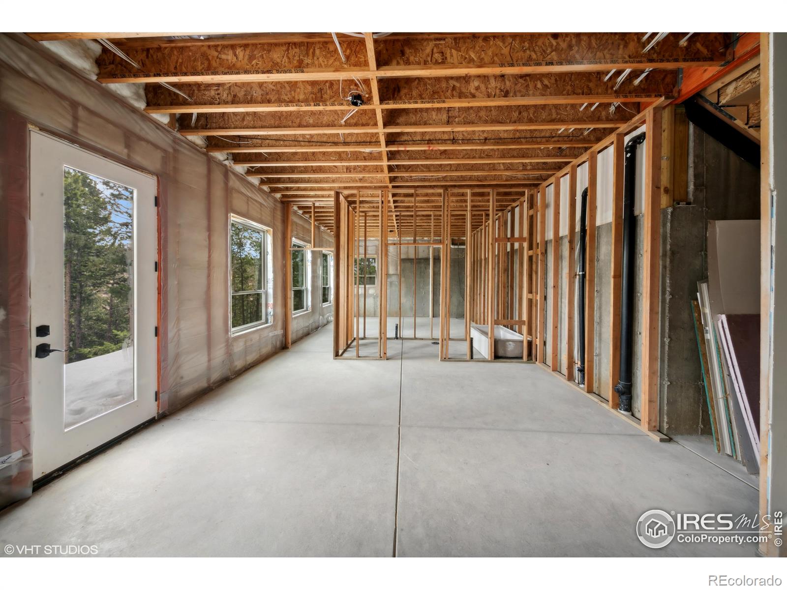 1810 Saddleback Drive