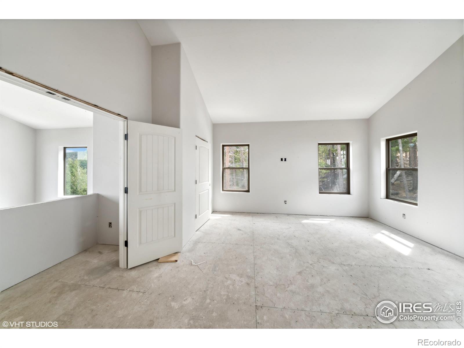 1810 Saddleback Drive