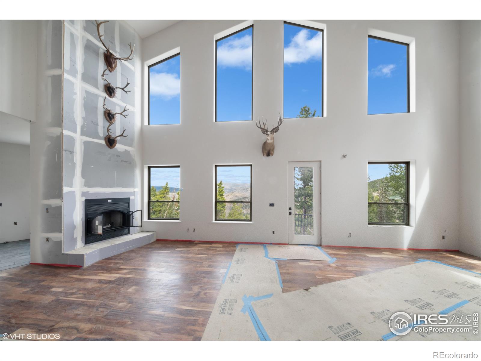 1810 Saddleback Drive