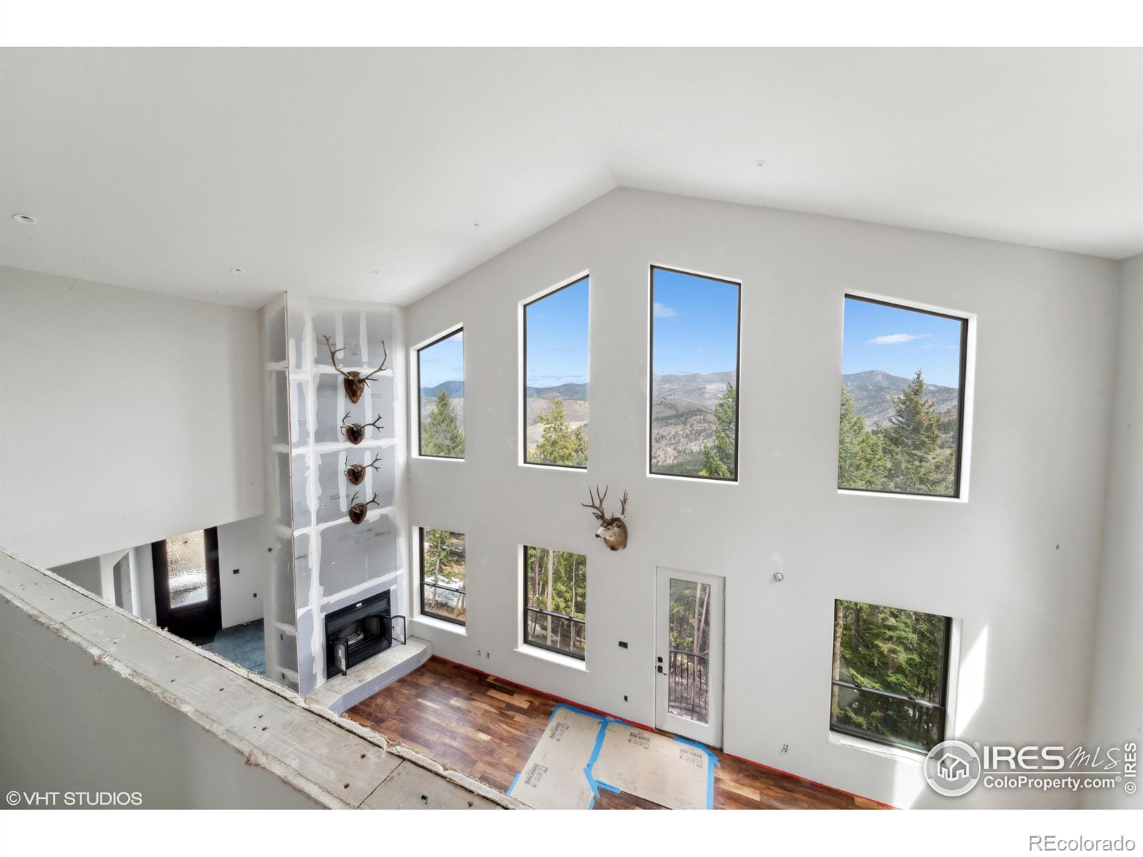 1810 Saddleback Drive