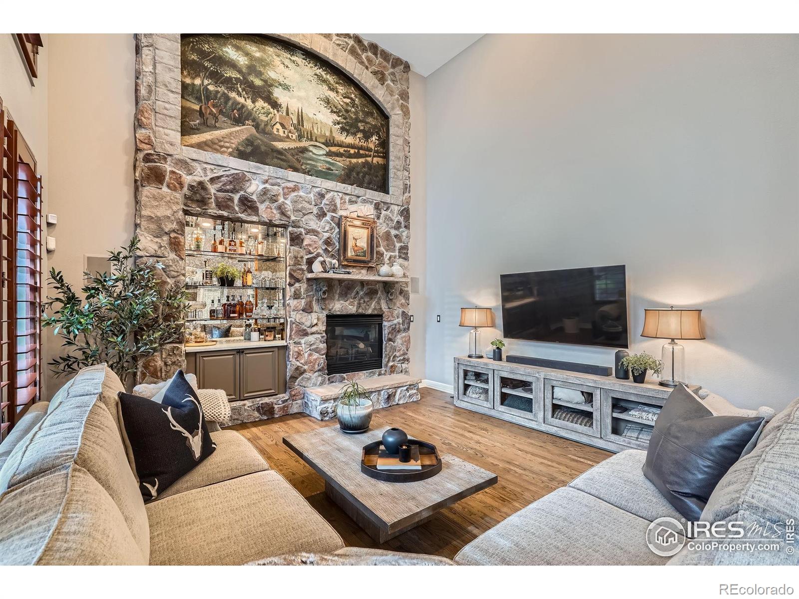 9445 Aspen Hill Circle