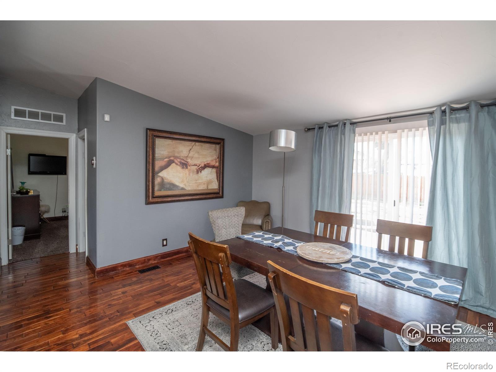 1571 Sheridan Boulevard